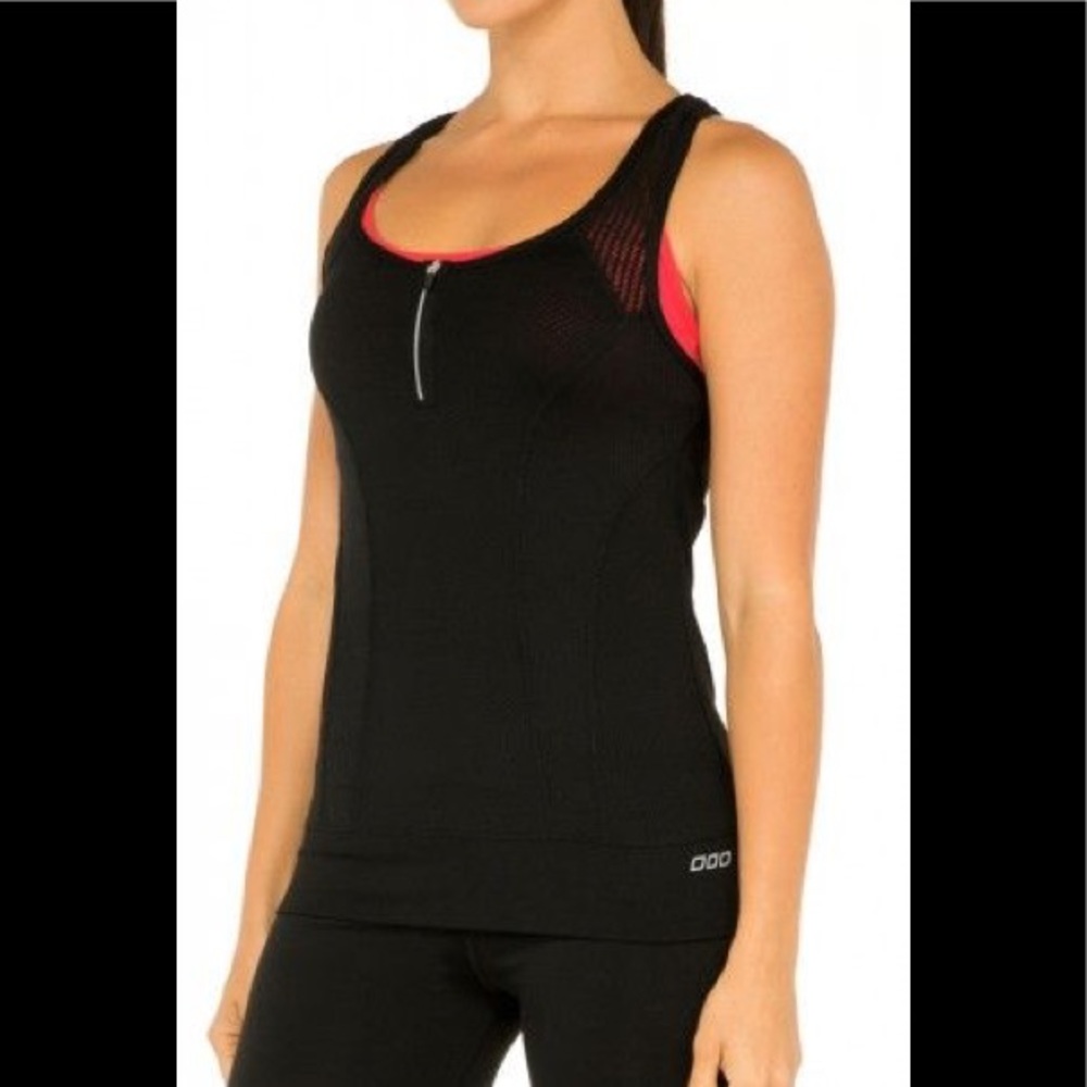 Lorna Jane Tempo Tank